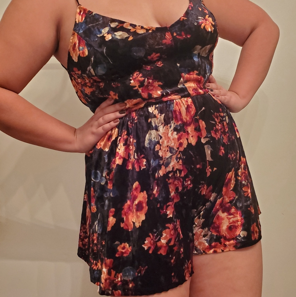 Floral Black Stretchy Cute Strap Romper